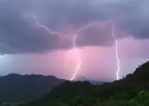 trovões e raios em Mauá